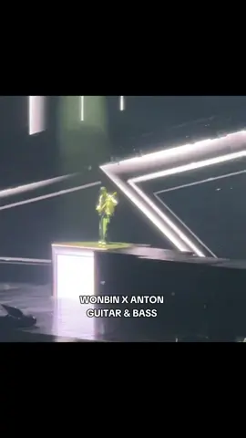 WONTON DUET BASS & GUITAR FOR GET A GUITAR INTRO!!! GOSH RIIZE IS A FULL HOUSE TALENTS!!! #ANTON #WONBIN #RIIZE #앤톤 #원빈 #라이즈 #RIIZINGLOUD ctto