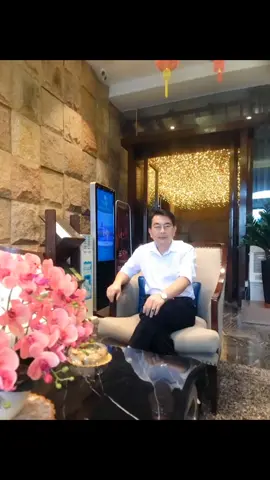 Tận hưởng từng khoảnh khắc giản dị. Đôi khi hạnh phúc chỉ đơn giản là vậy #xuhuong #trungnienphongdo #trungnien #ongchu #trungniendep #trungnienvanphong #fyp #cutehansome #handsomeman 