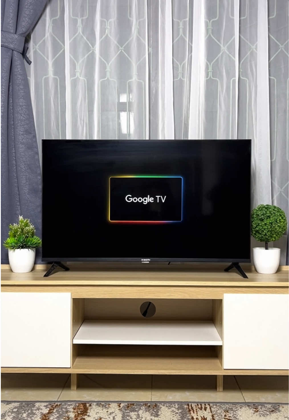 Sekarang Nonton apapun bisa di TV ini.. #xiaomitv #smarttv #tv32inch #googletv 
