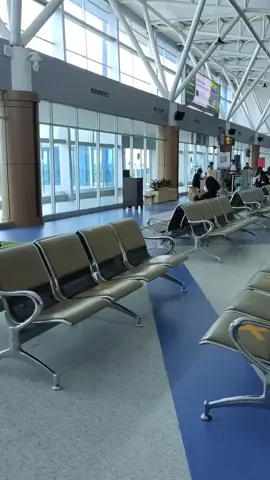 bandara sam ratulangi manado