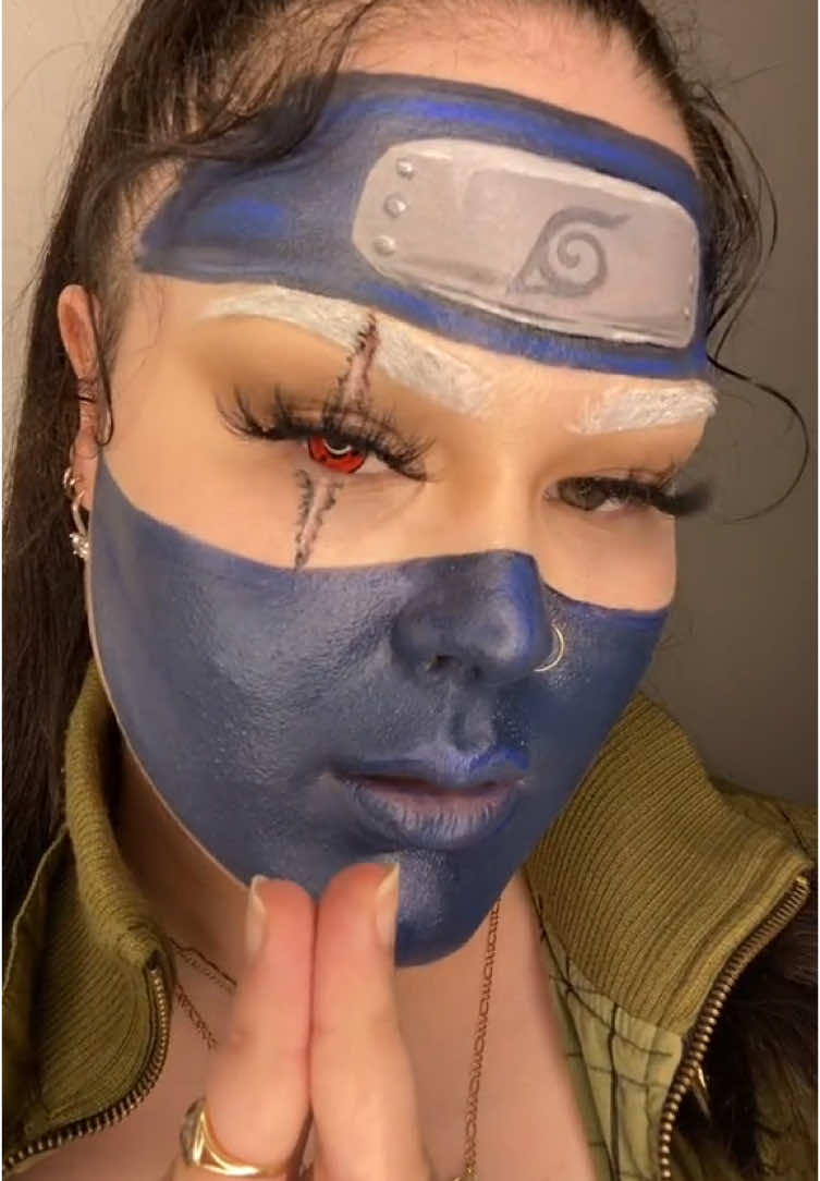 What are we wearing to YoumaCon this year??? #kakashihatake #cosplay #makeup #cosplaymakeup @TTDeye Colored Contact Lens 