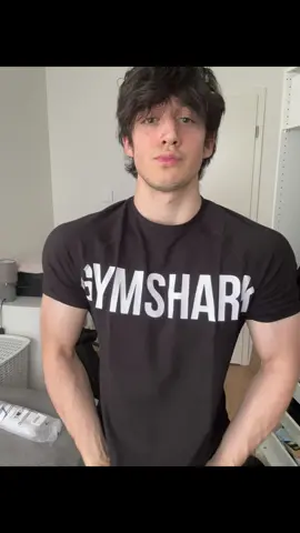 @Gymshark 🦈 Prime T-Shirt Medium Size If you dont get the Onyx buy this Shirt #gymshark #onyx #aestethic #davidlaid #dewzyz #18y #10months #viral #foryou 