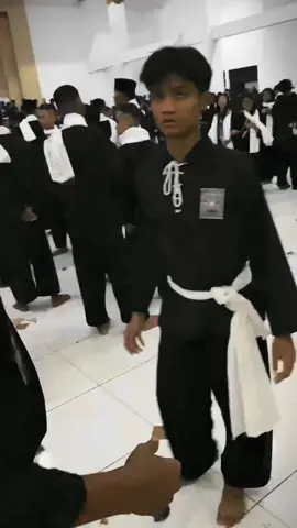 Selamat Ya Adik Adik ku, Semoga Menjadi Manusia Yang Berbakti Keoada Orang Tua, Berbudi luhur, Tau Benar Dan Salah, Dan Terus Mengembangkan Ajaran 🥰🙏🏻 #pshtpusatmadiun #shteraterantingngrampal #shteratecabangsragen #pshtpusatmadiun #psht 