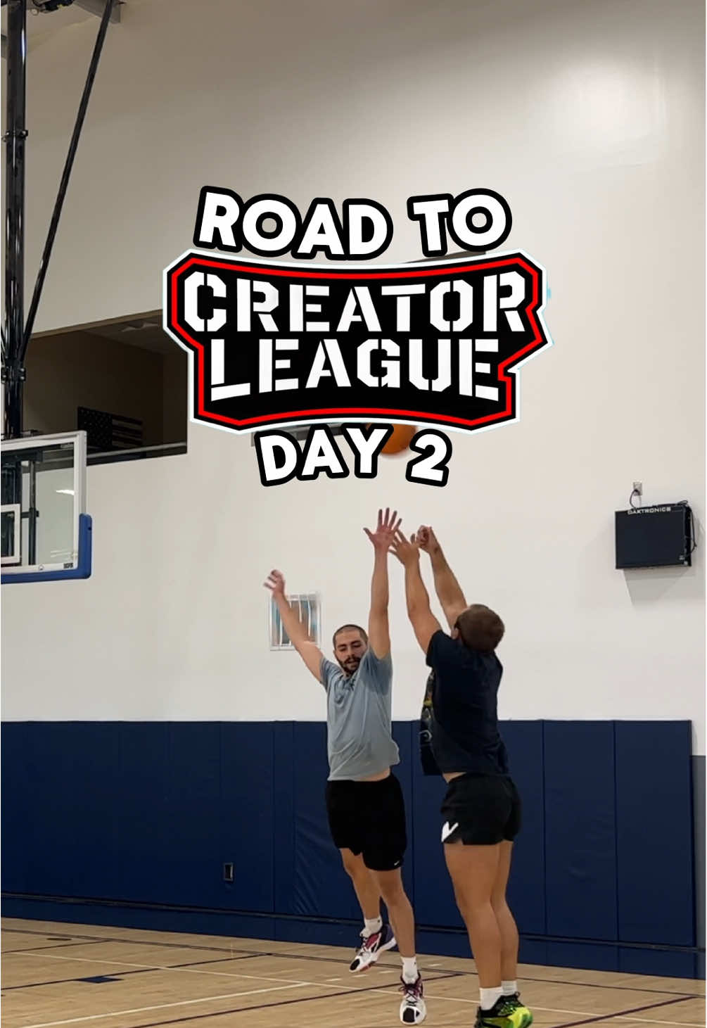 Which hoop shoe is the cleanest?! #basketball #creatorleague #stachedhooper #sneakers 