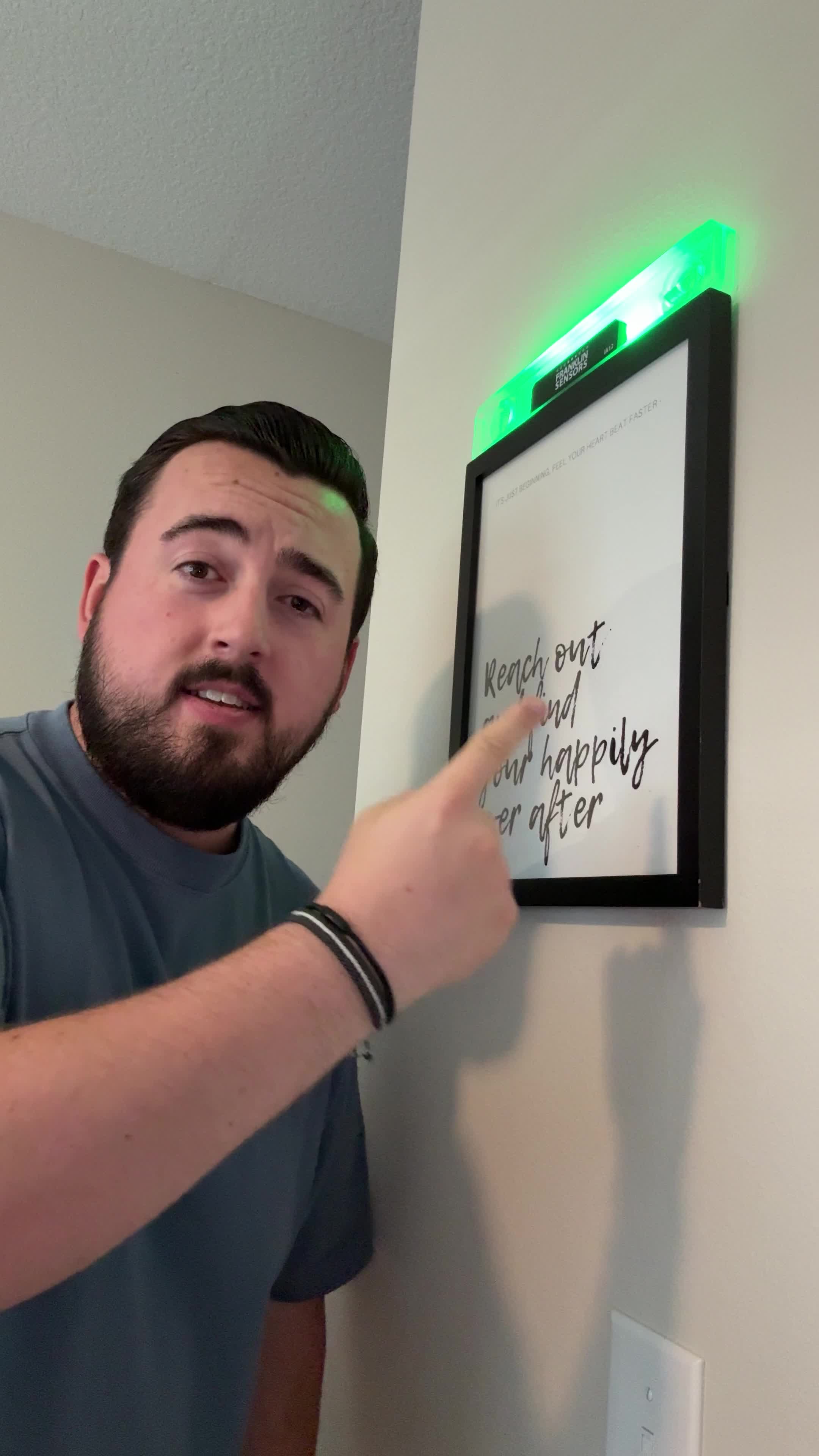 Finding level has never been easier. This innovative level tool changes color and becomes green once you’re level, perfect for horizontal or vertical alignment. The LED display is visible from nearly every angle and short distances, ensuring superior visibility without straining your eyes. With its digital accuracy, you can trust in your measurements, giving you confidence with every use. #ledlights #flashlight #electronics #flashlights #ambientlighting #ledsigns #portableflashlight #levelingkit #smartlights #ledlightbars #level #ilevel #spiritlevel #handtool #tool #DIY #homeimprovement #doityourself #carpenter #fix