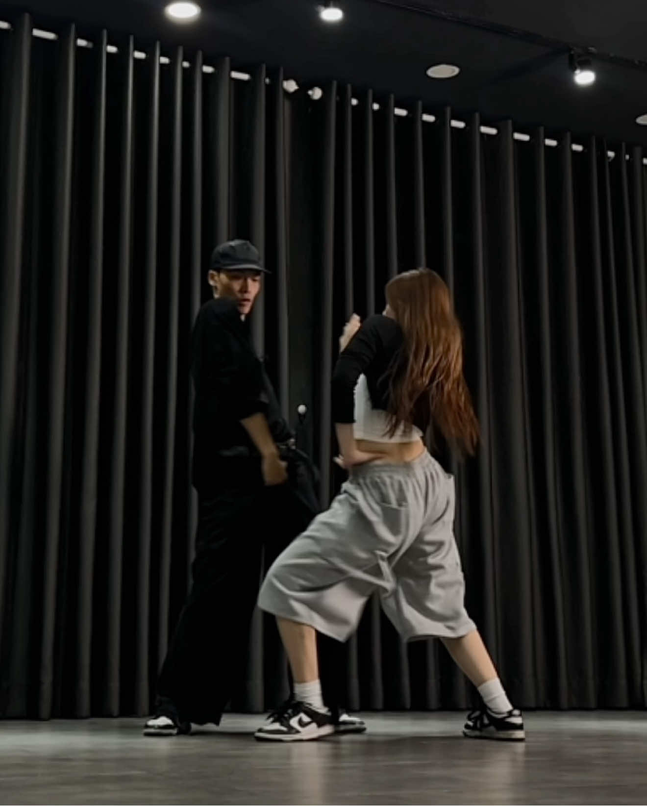 did we kill it 🧏🏻‍♀️ @Weng 🐉@hobipower @BTS #killinitgirl #jhope #bts #dance #fyp #imroseee 