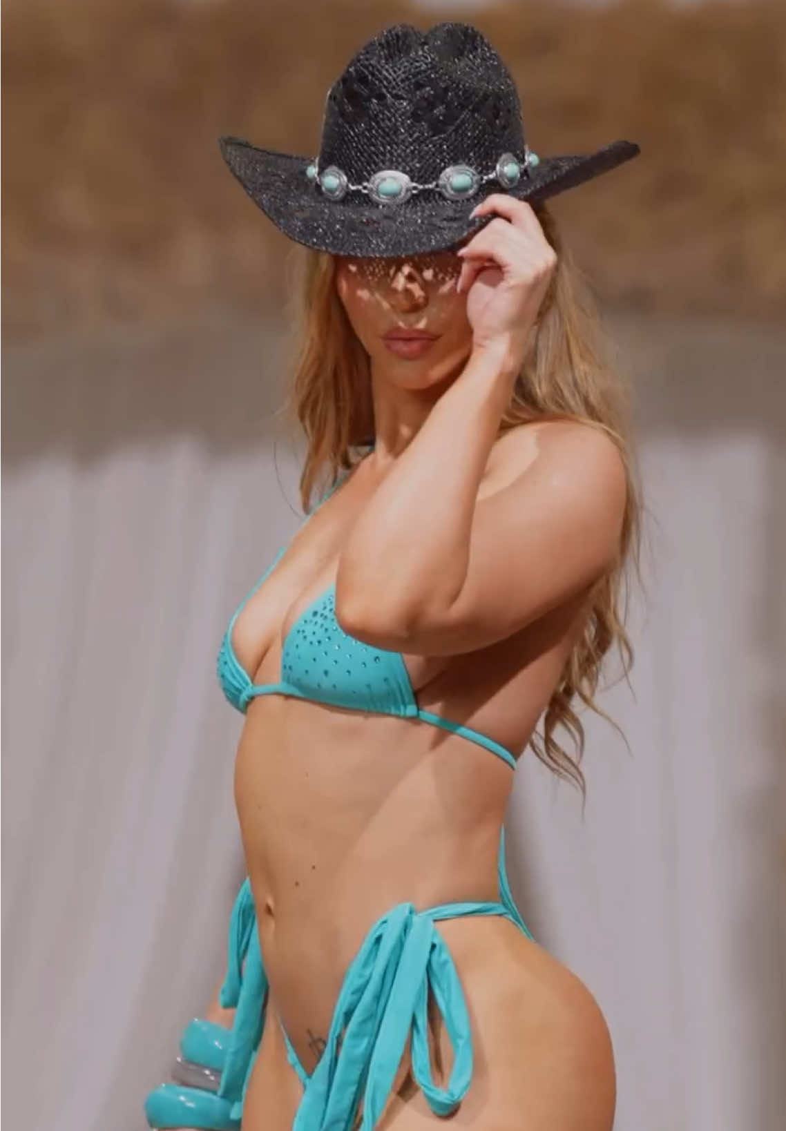 🩵🤠 #hautegala #miamiswimweek #beauty #Runway #fashion #style 