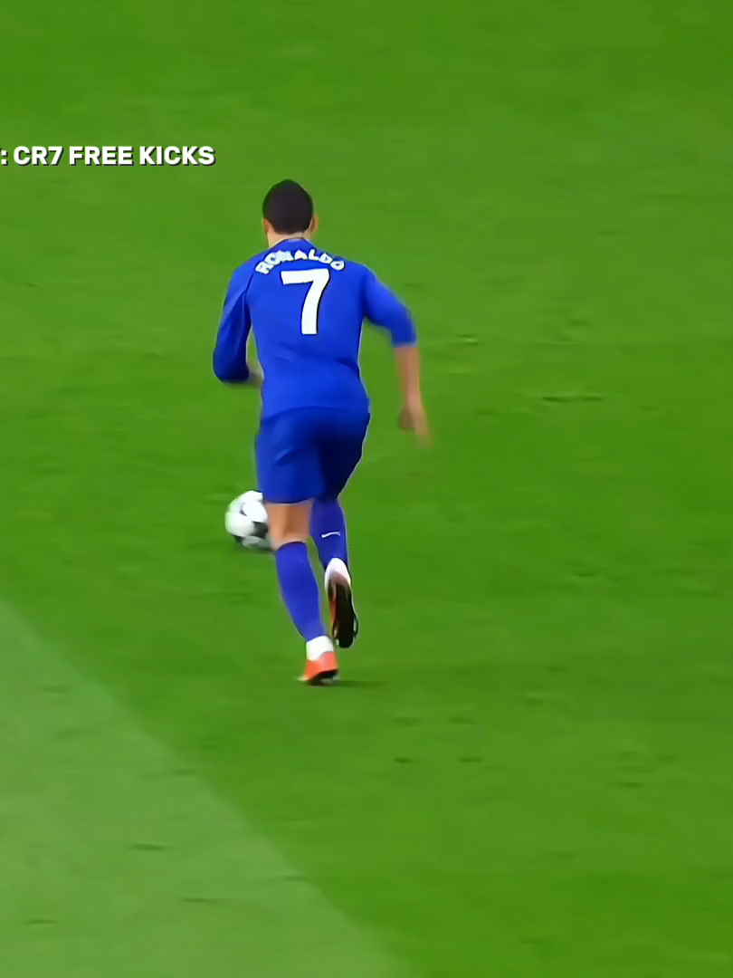 CRISTIANO RONALDO FREE KICKS 🔥 #football #Soccer #ronaldo #madrid #fyp