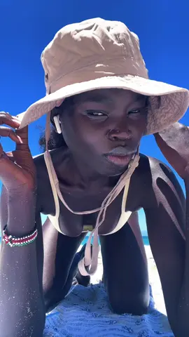 #fyp #florencebaitio #foryoupage #fypシ #contentcreator #creatorsearchinsights 