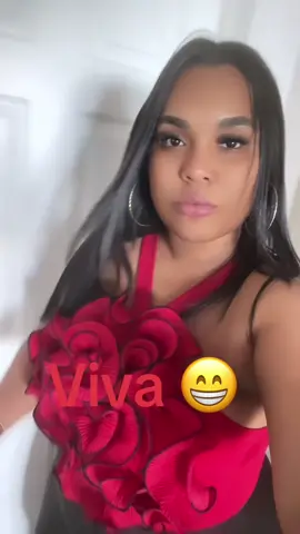 No soy perfecta pero vivo mi vida cada minuto vivo en momentos porq d mañana no se 😜😍😘