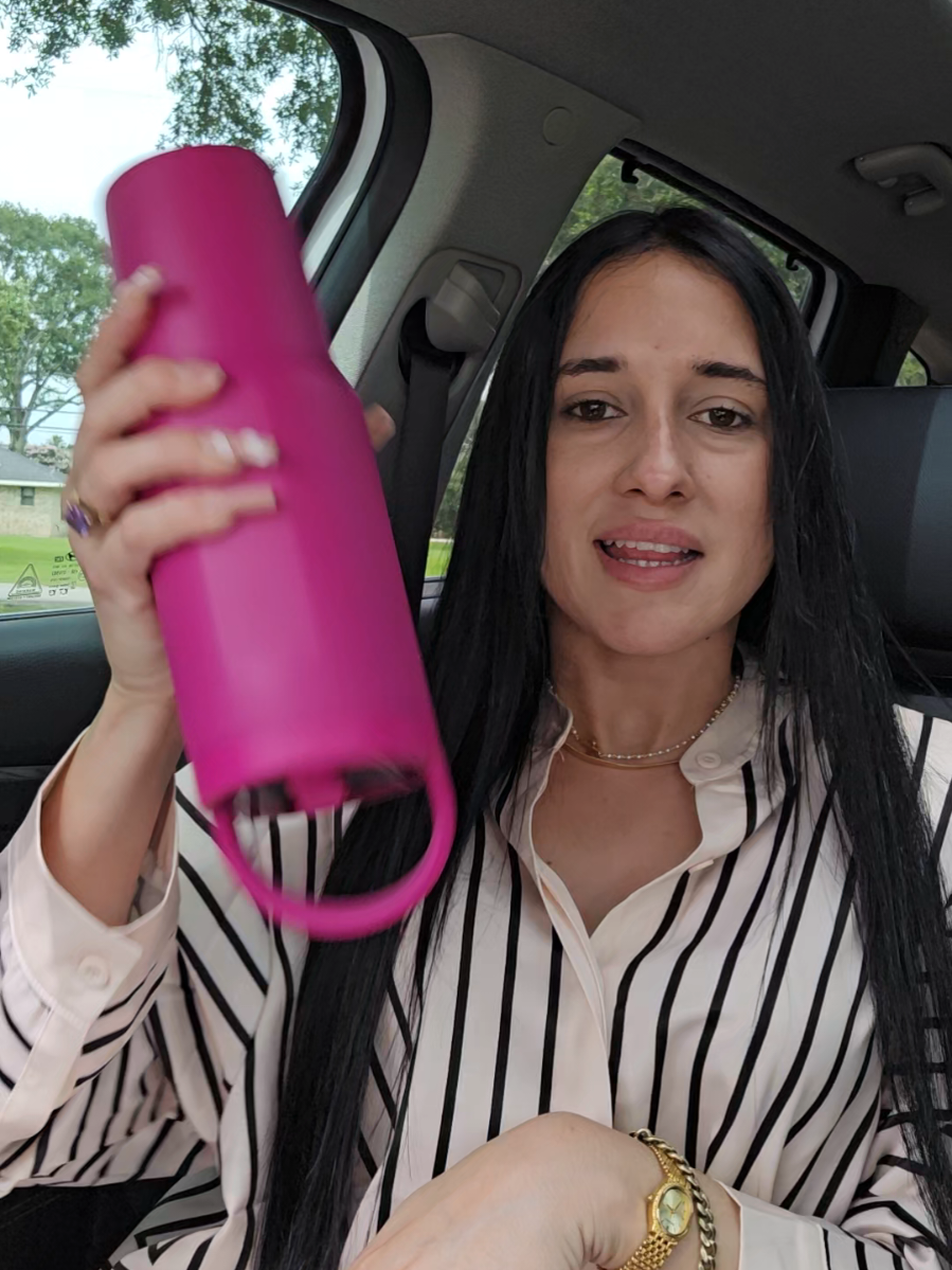 #viral #tiktokpartner #tiktokviral #viral #viralvideo #viraltiktok #fashion #modafeminina #moda #model #tiktok #viral #bag #cartera #fashionstyle 