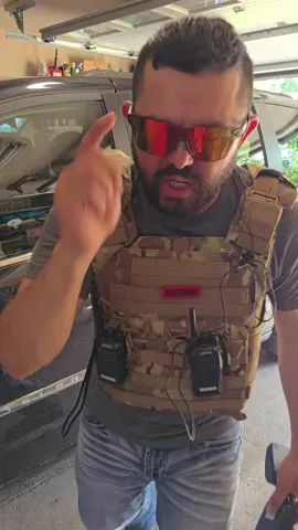 radios de largo alcanse muy buenos radios para comunicarse en el trabajo o para cualquier cosa que los quieras usar #radios #comunicacion #largoalcanse #talk #walkietalkie #seguridad #summersale #foryoupage #dealsforyoudays #4thofjuly @Esynic official 