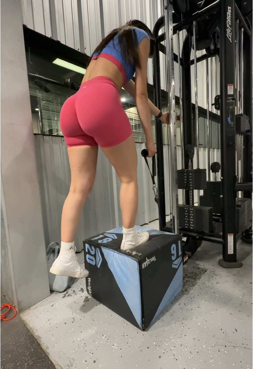 On call = gym sesh  Also gym fit @Oner Active  Soft motion velvet pink & glacous blue 🩷💙