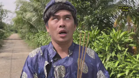 #một pha cúng đi vào lòng đất của thầy kim thành vũ🤣#xuhuongtiktokk 