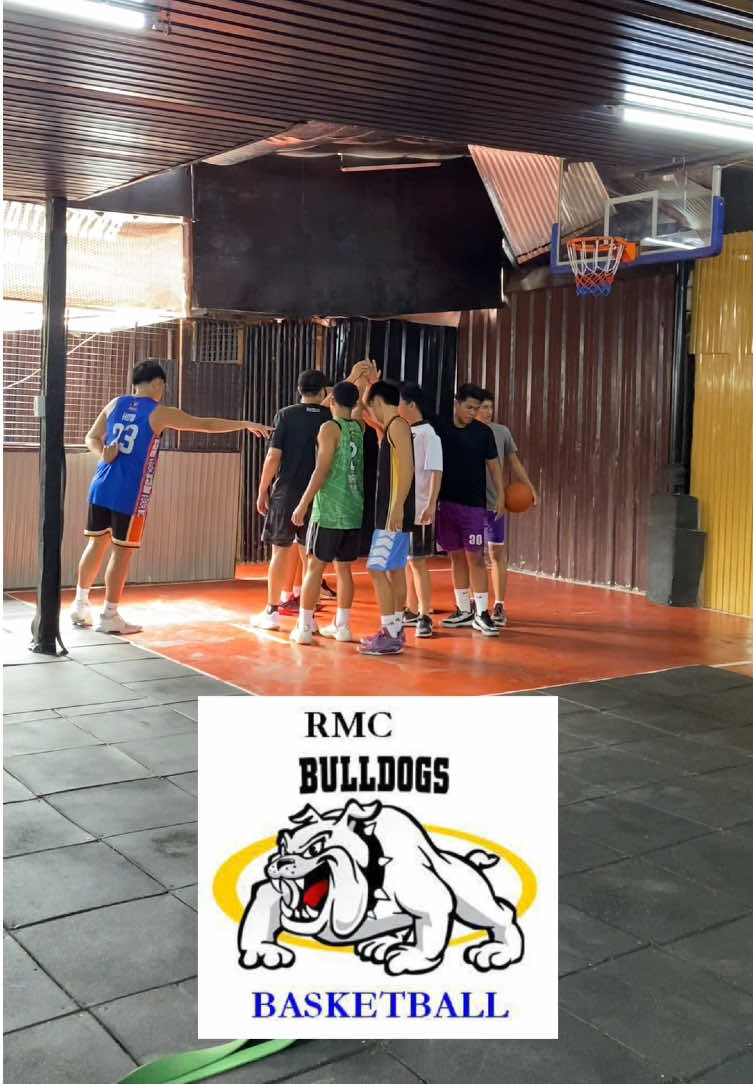RMC Basketball team workout 🐶 strength and conditioning 💪🏼🔥 at @Just Pound Fitness Gym 😉 #basketballteam #strengthandconditioning #strengthening #plyometrics #agility #explosivetraining #justpound #CapCut 