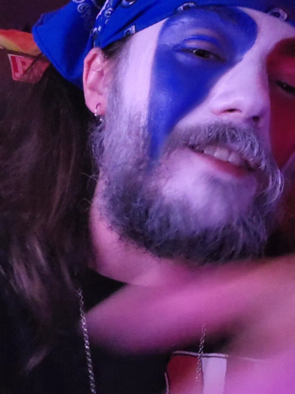 We had to hit you with some 4th of July bars. 4th of July Spam Pt. 3 #juggalo #juggalofamily #whoopwhoop 