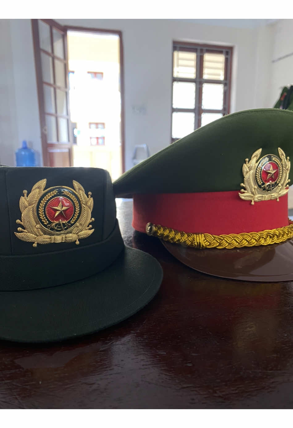 #CapCut Bạn thích màu nón nào nhỉ #csdn #k02 #pckb #cscd 