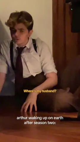 then he proceeds to fuck yellow up for his corruption arc <3 . . . . #malevolent #arthurlester #malevolentpodcast #malevolentcosplay 