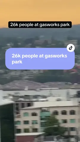 26,000 people predicted to appear at gas works park today in Seattle 🥵🫣 #fyp #seattle #seattletiktok #gasworkspark 