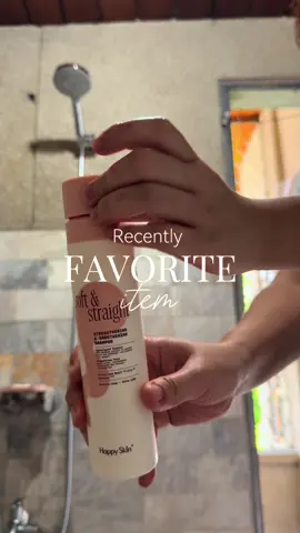 my hair but softer ✨ using Happy Skin’s Soft & Straight — pH-balanced, gentle on the scalp, and smells like a dream 🫧 baby hairs are thriving, ends are smooth 🤍 #HappySkinHair #tiktokfinds #tiktokmademebuyit #foryoupage #fyp #happyskin 