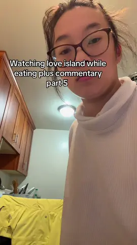 That’s your friends mannn. Also shut up Cierra you’ve been kissed plenty of times during this challenge by TJ, Pepe, nic. Also nic the way he was doing the milk tutorial disgusting. I actually like milk. I need to not see that #cierra #tj #pepe #nic #watchingloveisland #whileeating #pluscommentary #watchingloveisland #withmycommentary #Foodie #mukbang #LoveIsland #loveislandusa #loveislandusaseason7 #peacock #trending #viral #fypage #fyp #foryoupage 