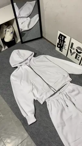 hoodie double zipper kece nih🤩 #hoodie #doublezipper #rekomendasi #outfit 