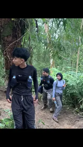 tiktok do your magic tth yg baju biru moga liat #mountain #aseupan1174mdpl #tiktokviral #fyp #xyzbca 