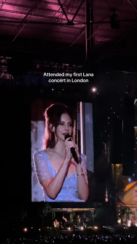 & it was my first concert ever 🥹 #lanadelrey #wembley #london #lanadelreylondon 
