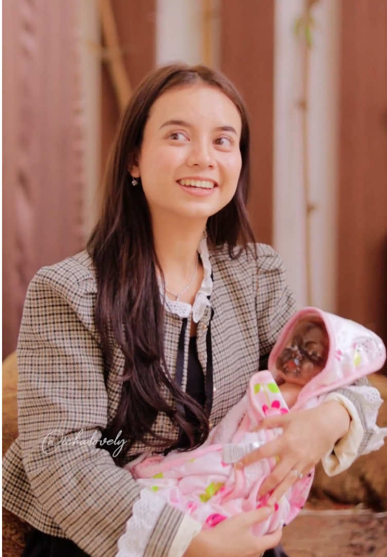 Pacaran dgn orang Afrika? @Suneeday Creative  #SerialTikTok #TikTokTainment #TikTokSeries #TikTokSeriesFuture #drama #ichalovely #suneedaycreative #dramatiktok #viraltiktok #kehidupan #pacar #cinta #ayah #anak #suami #afrika 