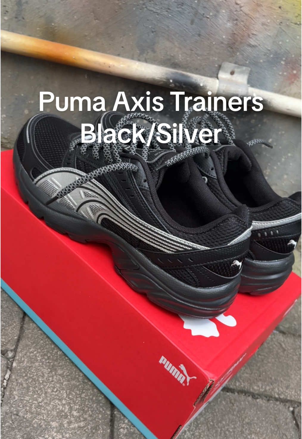 hoki dapet sepatu ganteng harga tahu bulat. sapa yang dapet juga nih? @PUMA Indonesia