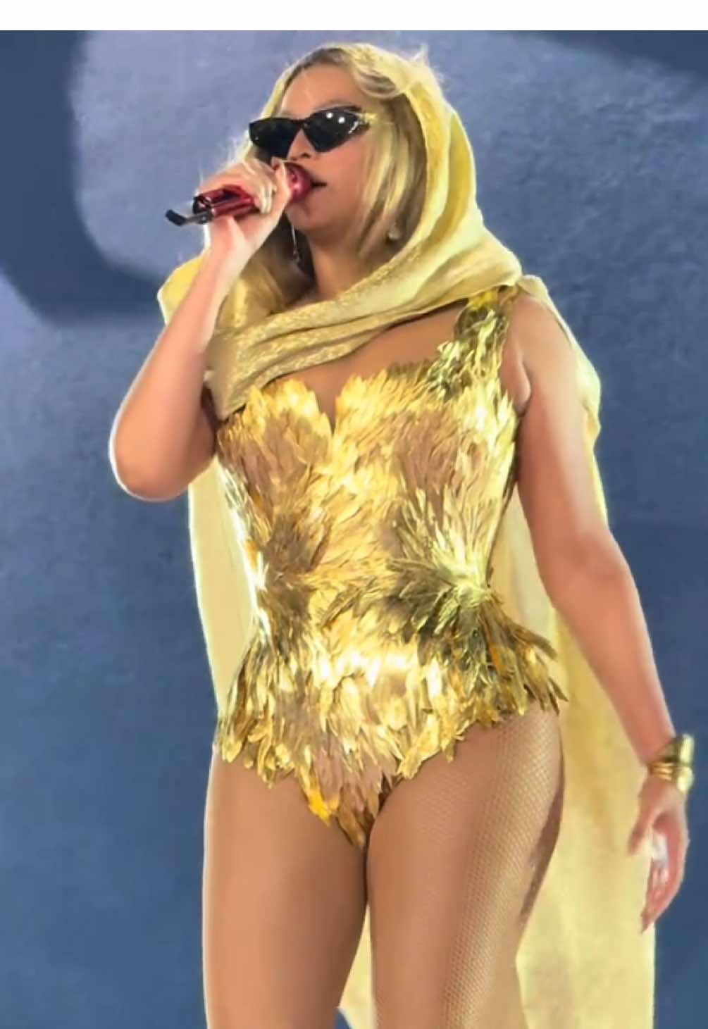 Mesmerizing. #beyonce #beyhive #cowboycarter #cowboycartertour #dc #foryoupage #fyp #explore #explorepage #amen 