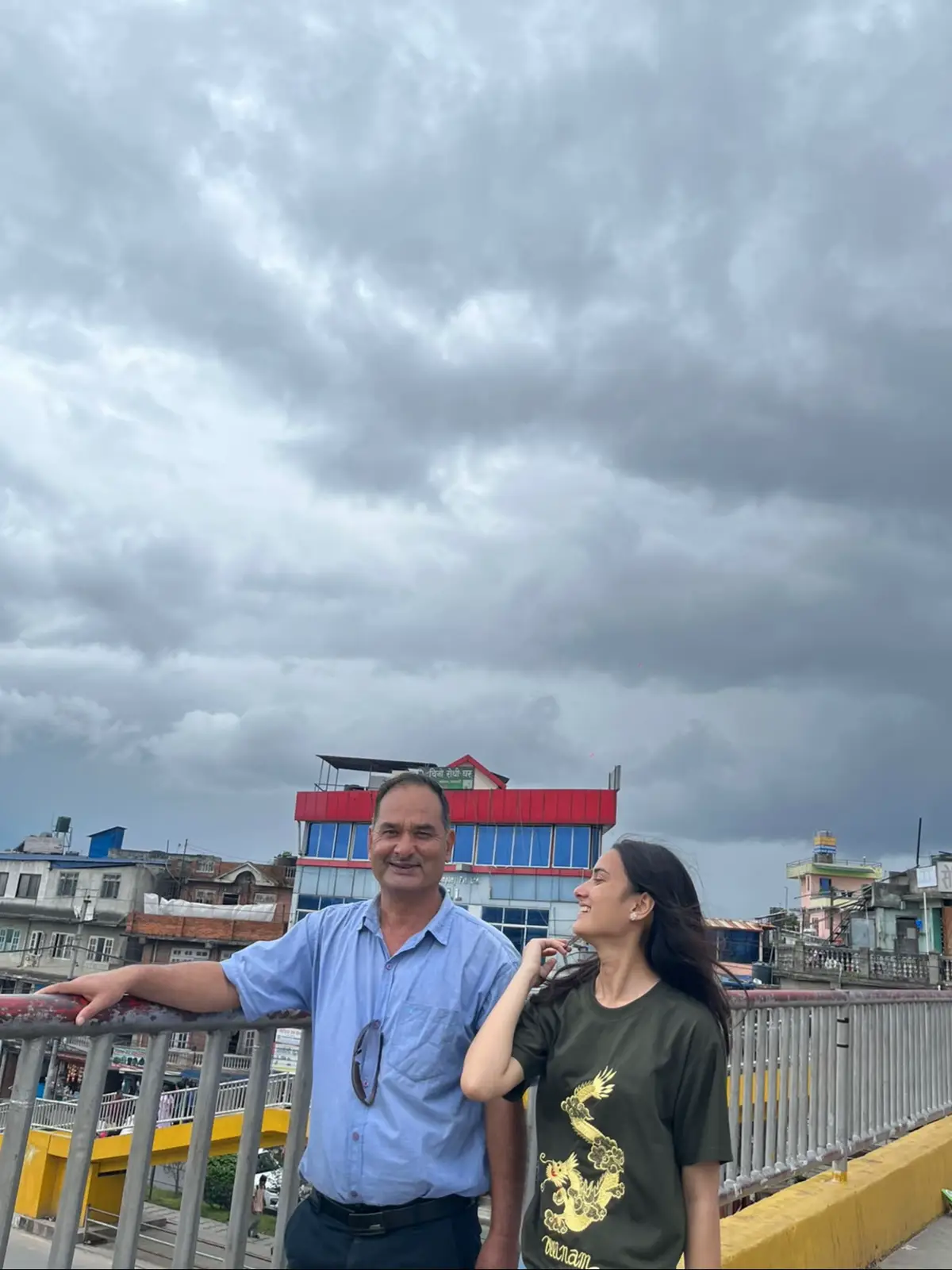 Every girls first love is her “Father “because he has fulfilled her every small and big wishes without say anything ❤️🫶🫂🥳#alwayslovehim #indurawal♡ 