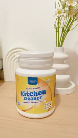 Untuk peralatan didapur yang mudah menguning,kusam atau kotor yang susah hilang. Dari pada dibuang,lebih baik pakai bubuk ajaib dari @unikleen.id serbuk ini ampuh banget untuk hilangkan noda di peralatan dapur kalian✨😍 #unikleen #unikleenkitchencleaner #unikleenpembersihperalatandapur #kitchencleaner #bubukpembersih #pembersihdapur #bubukpembersihserbaguna #KitchenHacks #kitchen #fyp 