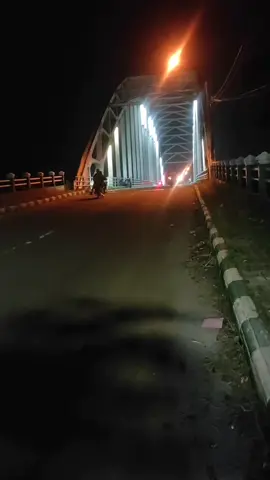 malam minggu  5 juli 2025  jembatan malo 