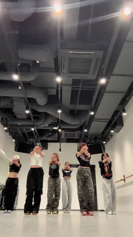 8/15ワンマンニ次先行始まったよ❤️‍🔥 #we3m #aespa #dirtywork #dance #fyp @momoka🍑 @AN👼🏻 @𝐇𝐢𝐧𝐚𝐧𝐨🦋 @𝐻𝑜𝑛𝑜𝑟𝑖 @iroha @𝑴𝑨𝑵𝑨𝑴𝑰 🎀 