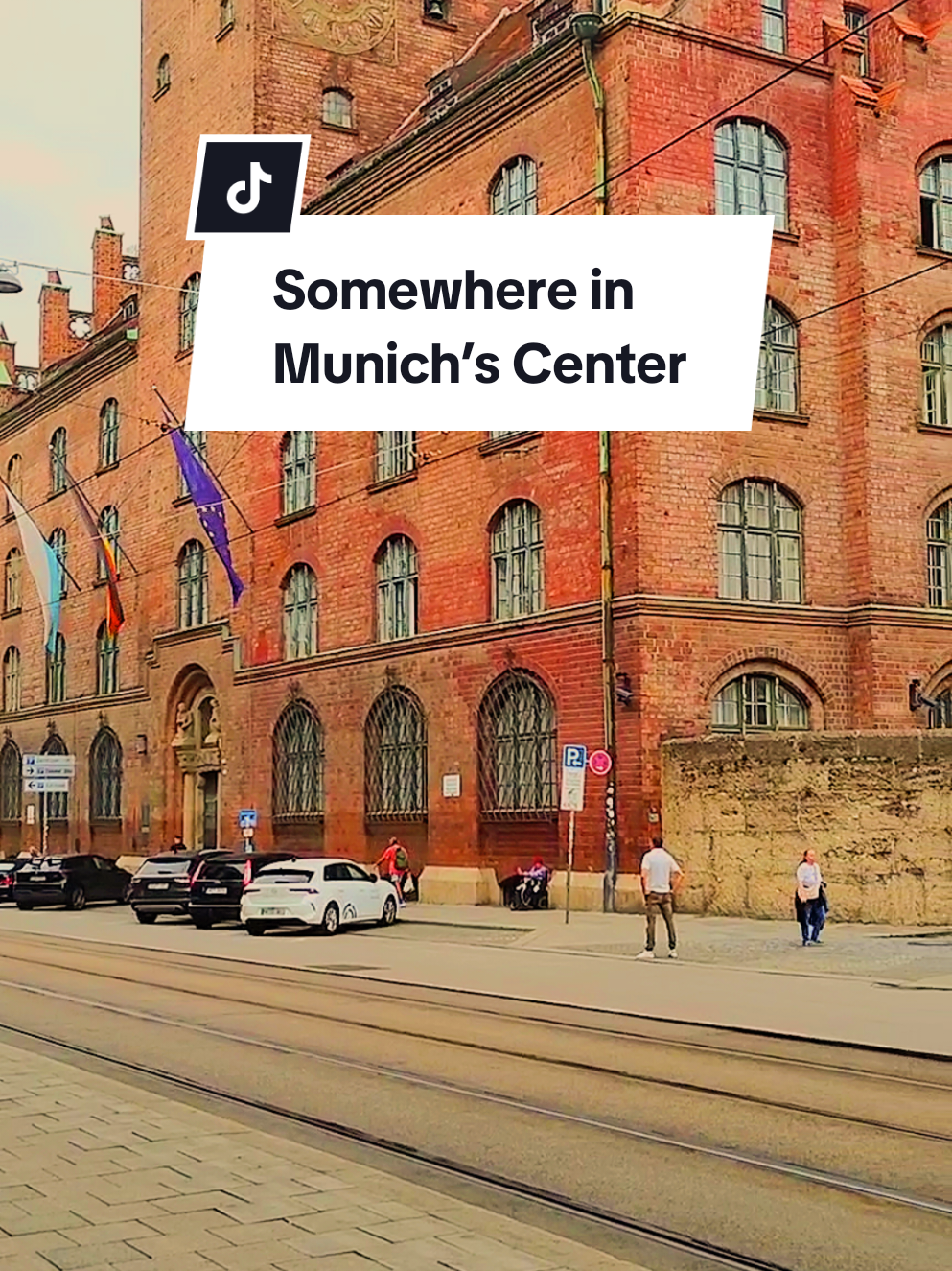 Somewhere in Munich’s Center / #creatorsearchinsights #DEUTSCHLAND #deutschetiktok #bayern #travelgermany #germanyliving #Germanyvlog #germanyplaces #lifeingermany #aplacewithascenicview #placeswithbreathtakingviews #myhappyplacetrend