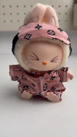 New Labubu outfits just dropped!#labubuoutfit#labububag #labubuclothes #labubuoutfits #labubudress #labubuv2 #labubuv3 #labubu #labubuunboxing#girl#gift#fashion#cute#cool#luxury#popmart#labubu#daily#zimomo#lafufu#cool#style