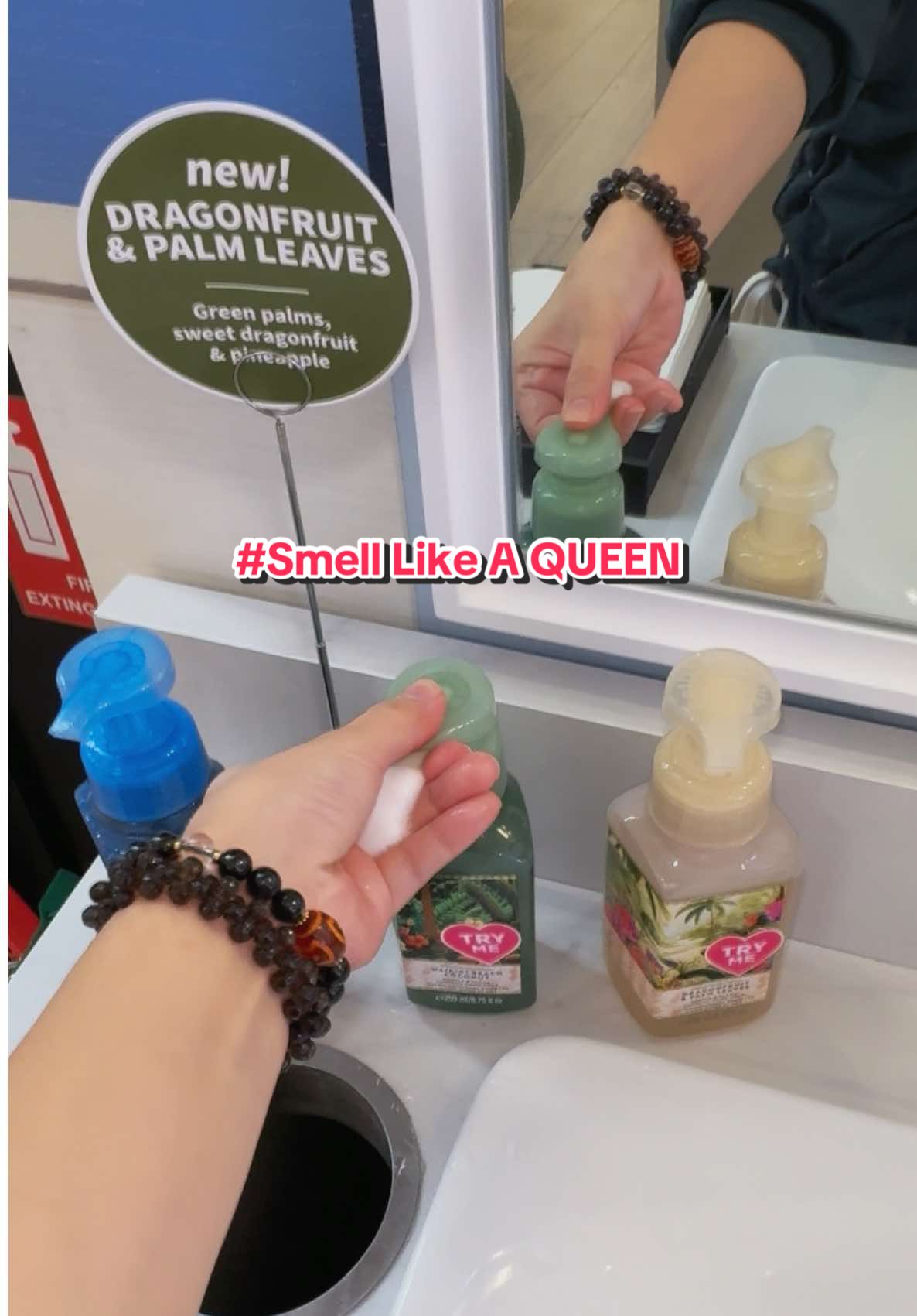 Don’t say bojio! Come grab your scents & treats 😎  🌟✨ BATH & BODY WORKS GRAND OPENING ALERT! ✨🌟 FREE ice cream for you from 5–7 July 2025! 🍦🔥 (T&C apply) #bathandbodyworks #grandopening #bintangmegamall #sarawaktiktok #promoalert #free #fyp #Miri 