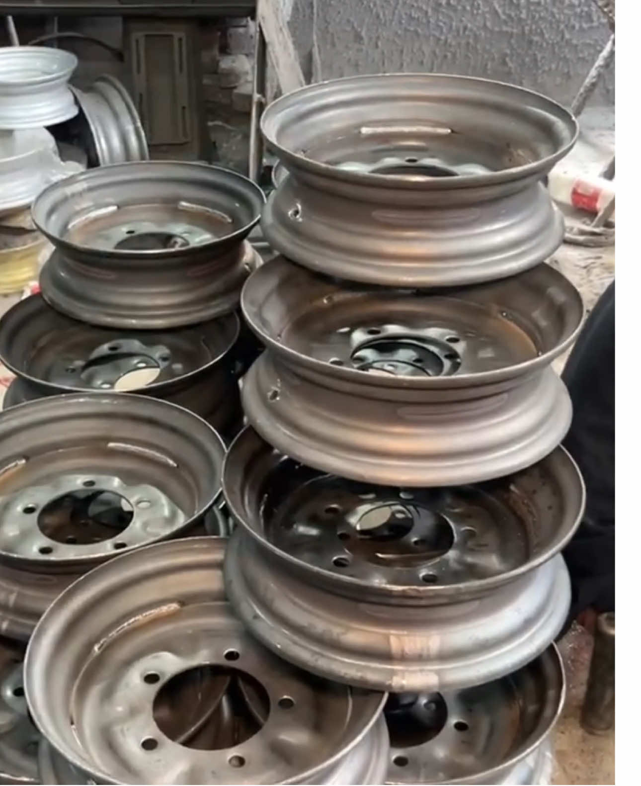 Production of Car Wheel Alloy Rims… #RareArtisan #production#carrim#wheel#alloyrims#fypage