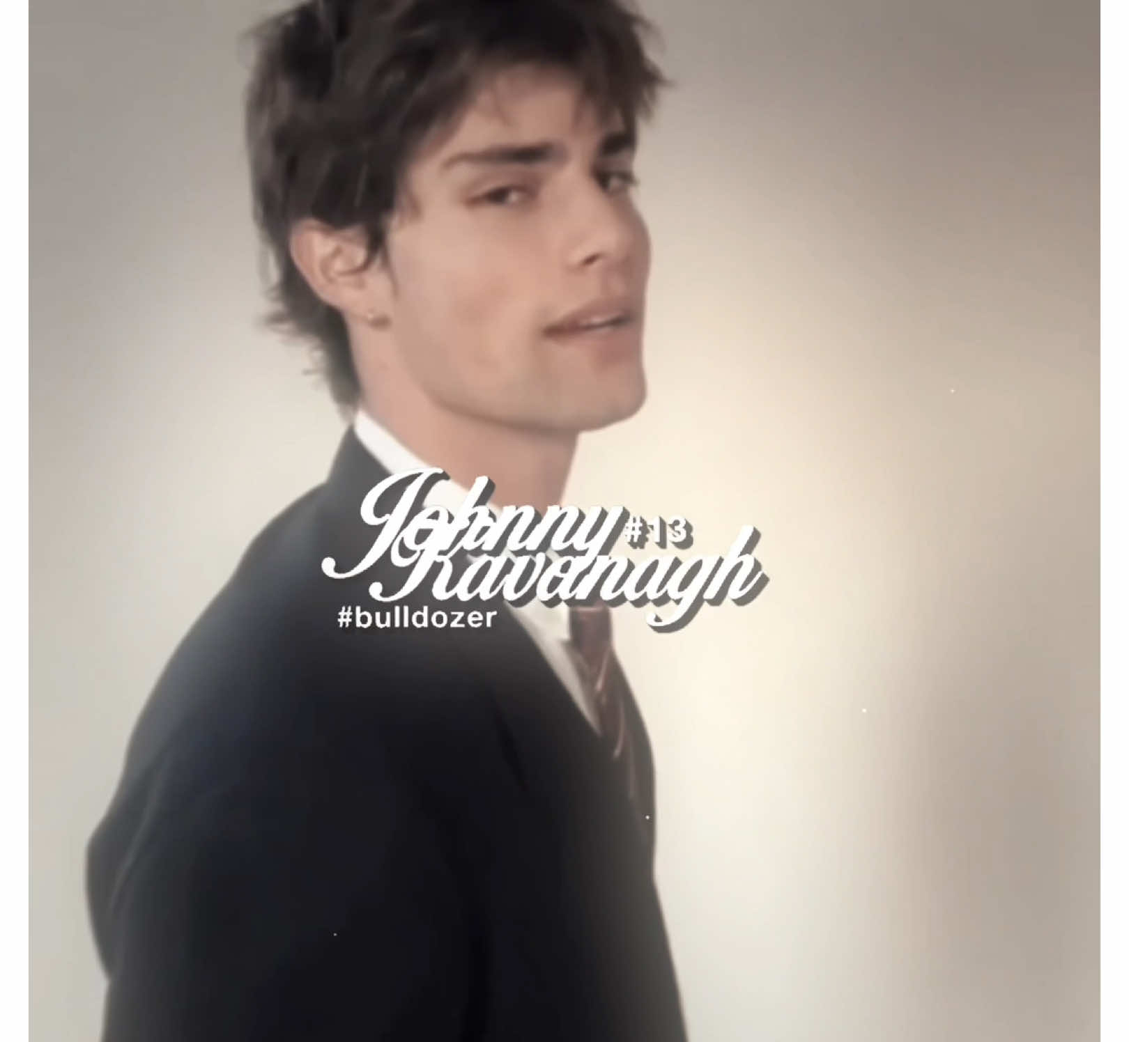 I WANNA BE SAVEDDD ll #johnnykavanagh #johnnykavanaghedit #binding13 #keeping13 #saving6 #redeeming6 #taming7 #releasing10 #claiming10 #feeling12 #boysoftommen #boysoftommenseries #boysoftommenedit #BookTok #bookedit #chloewalsh #xyzabc #dontletthisflop 