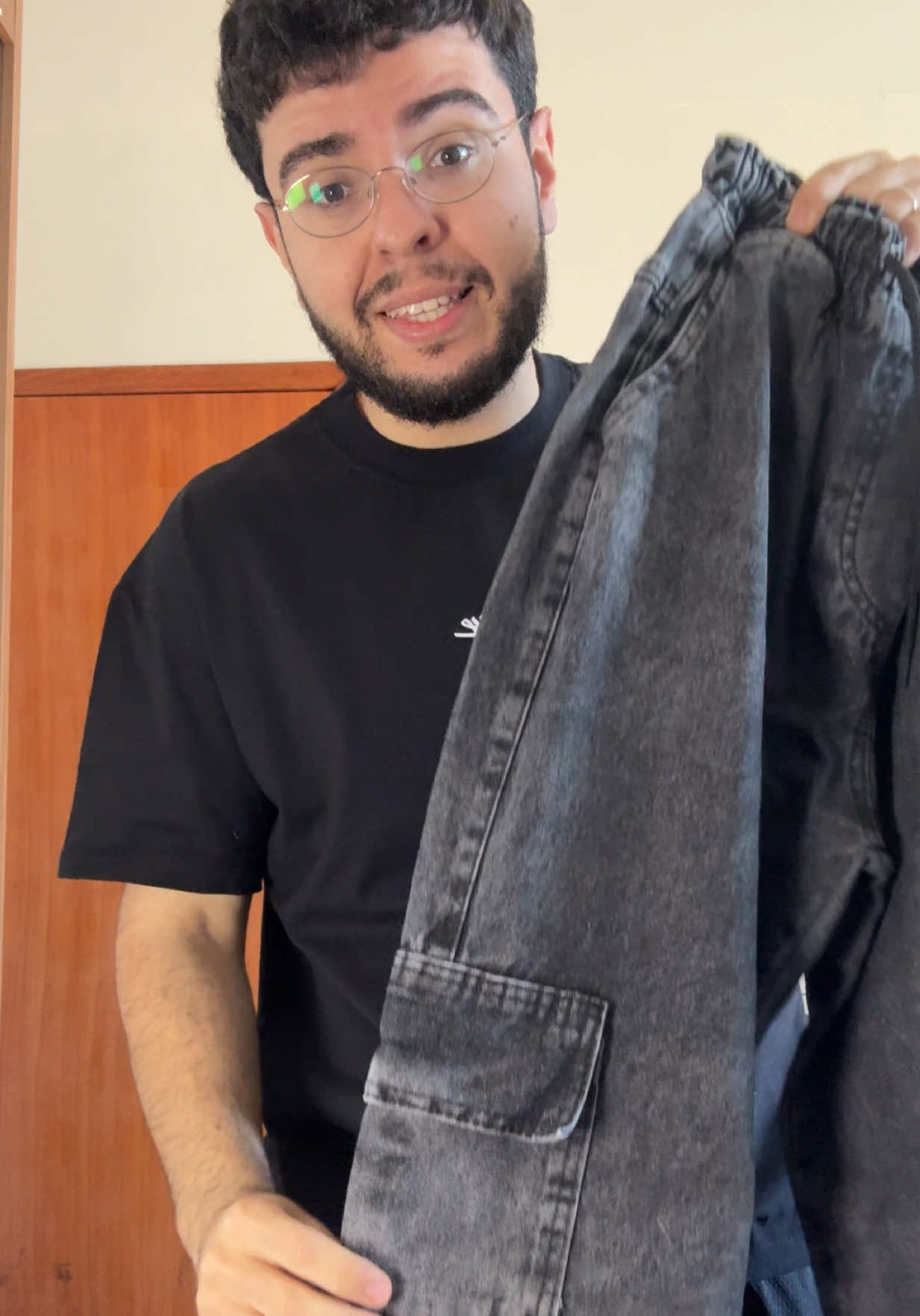 A calça cargo estonada que falta no seu guarda-roupa 🤌