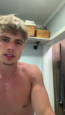 got even more sun 😬#psleonard2 