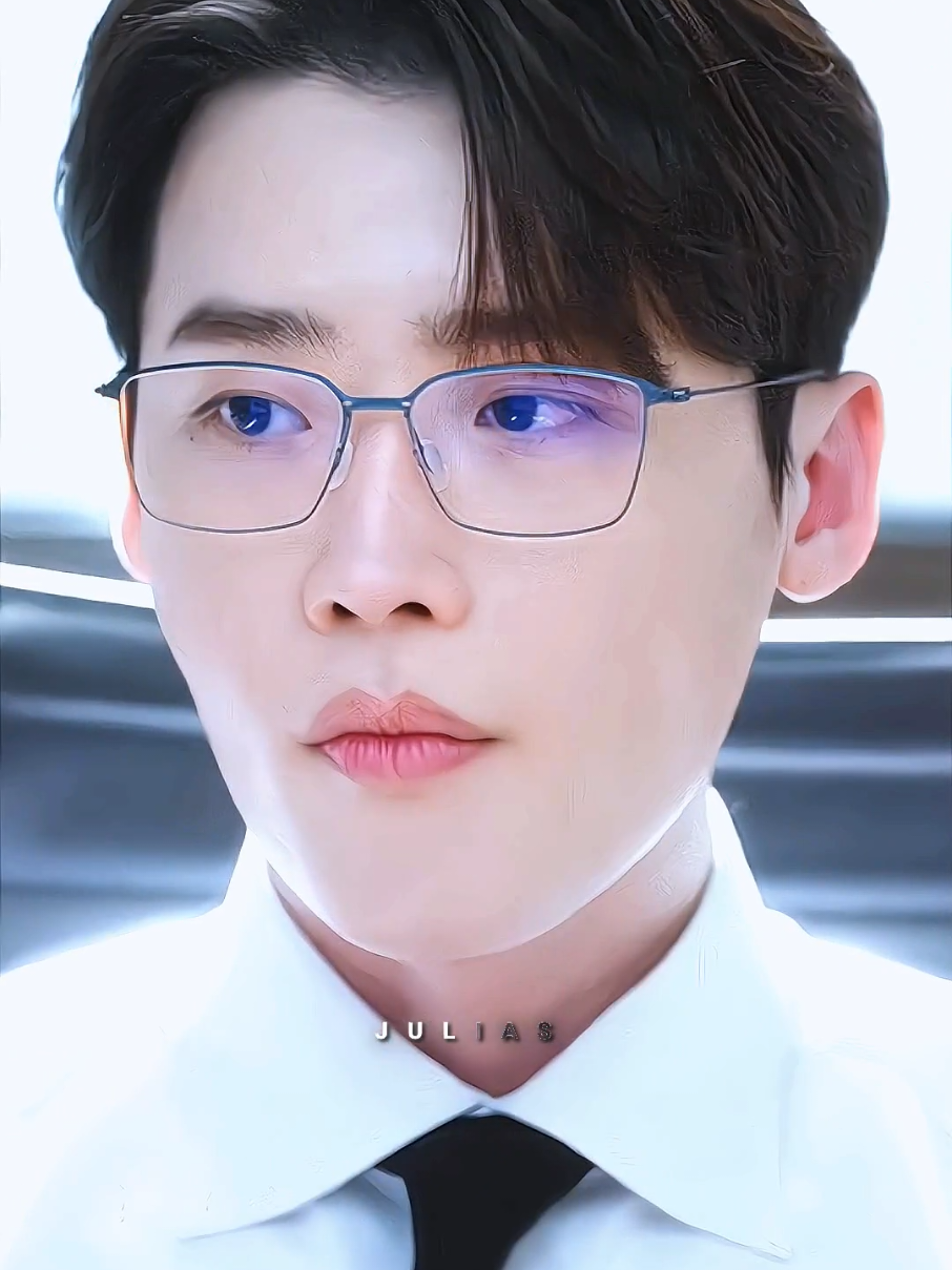 Mba IU pacarmu ganteng bangeet #lawandthecity #leejongsuk #moongayoung #kdrama 