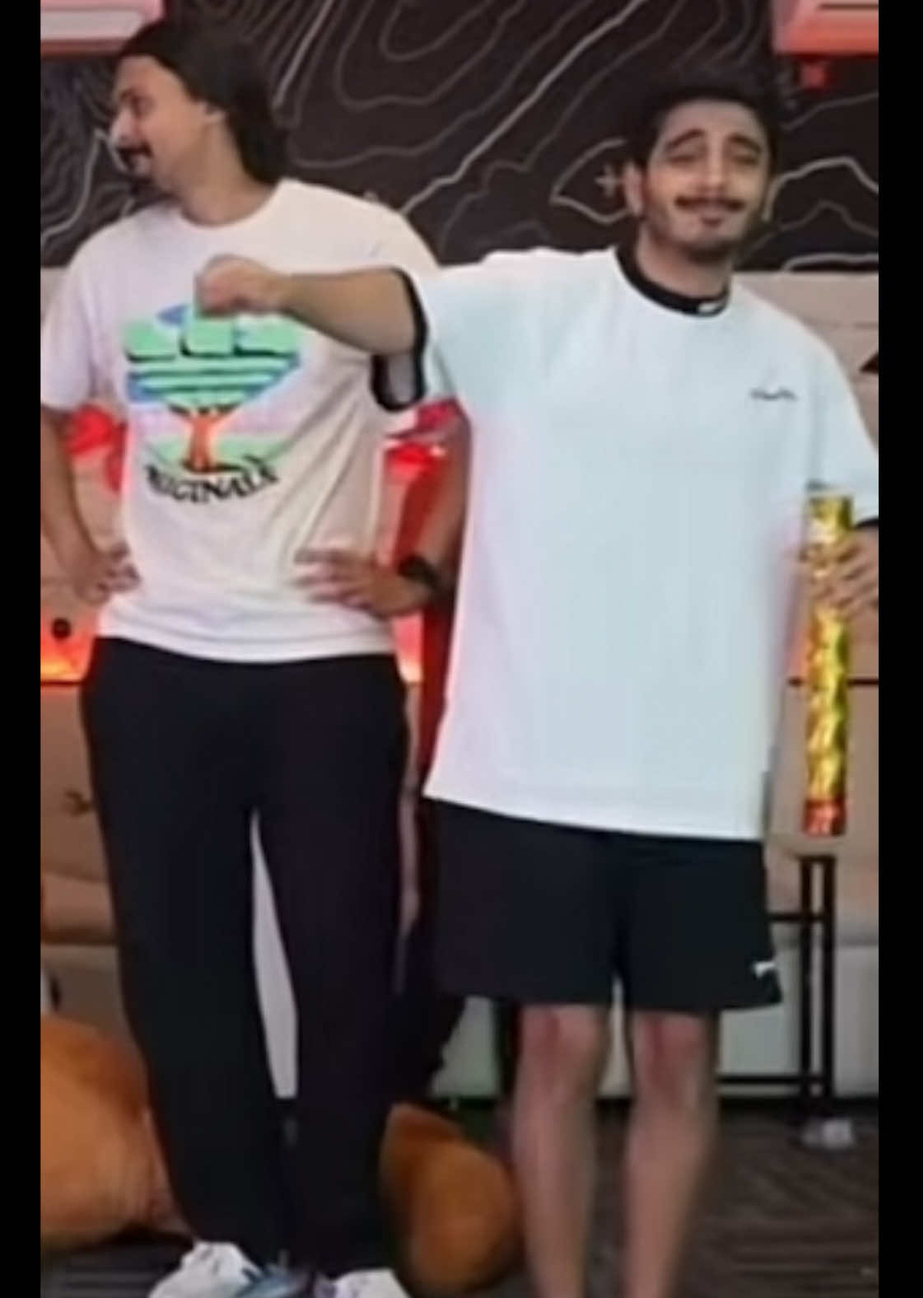 سنشرح لكم معنى المرح الحقيقي @VIRUS 😊