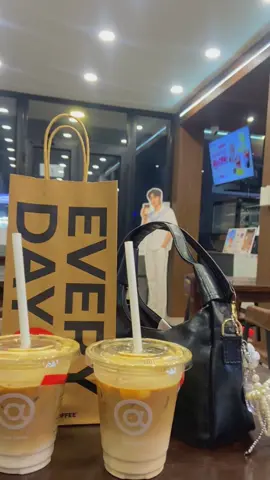 ✨ COTTI COFFEE ✨ Ngopi berdua cuma 20 ribuan! Murah meriah, tempat cozy, pas banget buat quality time bareng pacar 🫂☕ #cotticoffee #promocotticoffee #vouchertiktok #promotiktok #diskontiktok #depok24jam #fyp  
