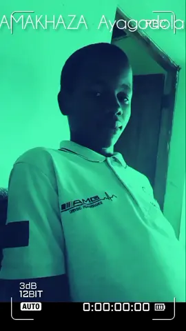 Indaba ingamakhaza😁🤣