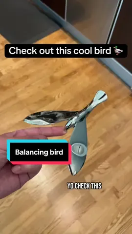 This balancing bird bottle opener is selling out fast- snag one quick! 🔥#kitchengadgets #kitchendesign #bottleopener #tiktokmademebuyit #tiktokshop #tiktokmarketplace 