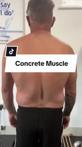 BEFORE AND AFTER POSTURE RESET! CAN YOU SEE THE DIFFERENCE? LET ME KNOW IN THE COMMENTS! #utilitymassage #massage #deeptissuemassage #massagetherapist #backpain #backpainrelief #muscleknots #tightshoulders #shoulderpain #massagetherapist #backpainfix #posture #posturefix 