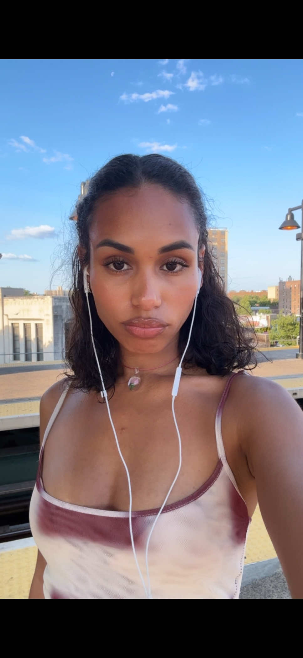 Embracing the feeling of being alone #selflove #memyselfandi 