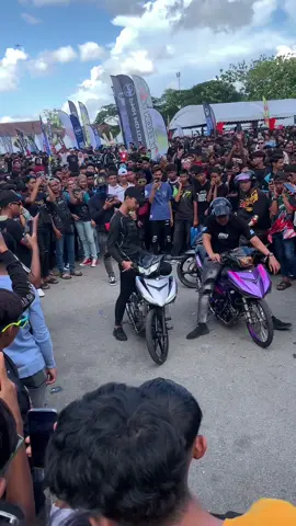 #pukulan @𝘼𝙙𝙞𝙗𝙫𝙞𝙣𝙘𝙞𝙞☆ #sau #santai anak utara